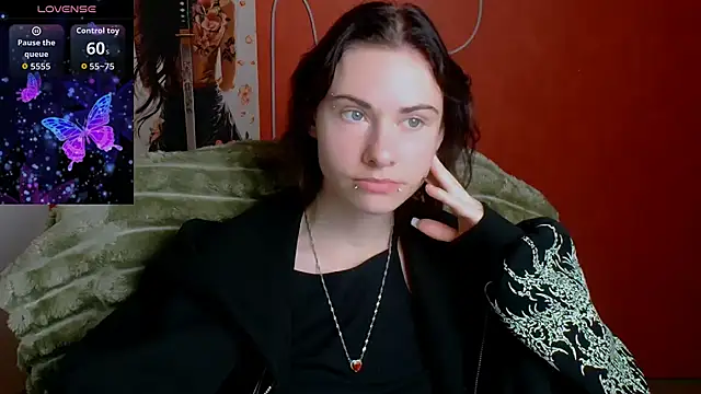 Fiona Night online show from 17, 5, 2026