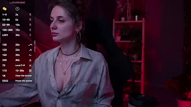 OliviaMcClean online show from 23, 11, 2025