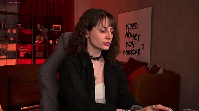 Snapshot of OliviaMcClean chatting on 24, 4, 2026 OliviaMcClean online show from 24, 4, 2026