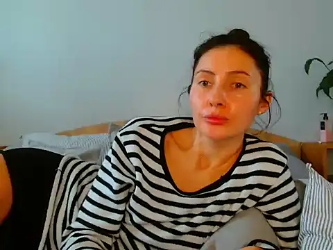 Irina9793 online show from 3, 3, 2026