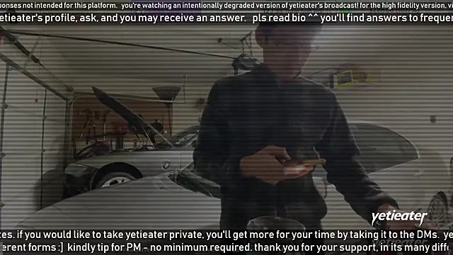 Snapshot of yetieater chatting on 8, 1, 2025 yetieater online show from 8, 1, 2025