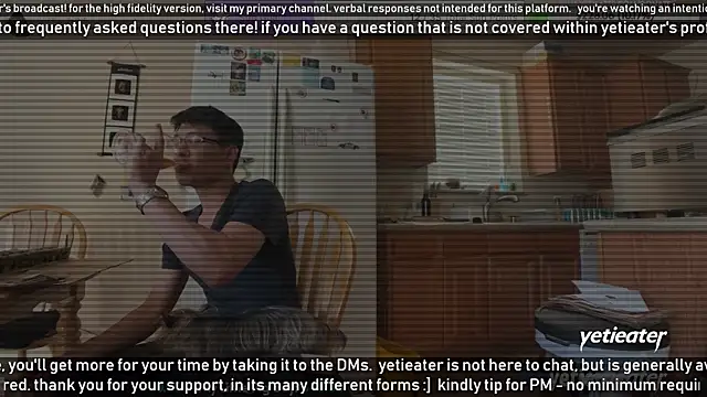 Snapshot of yetieater chatting on 13, 1, 2025 yetieater online show from 13, 1, 2025