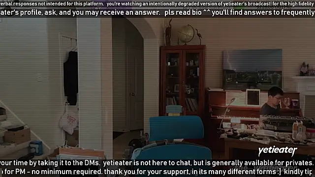 Snapshot of yetieater chatting on 24, 1, 2025 yetieater online show from 24, 1, 2025