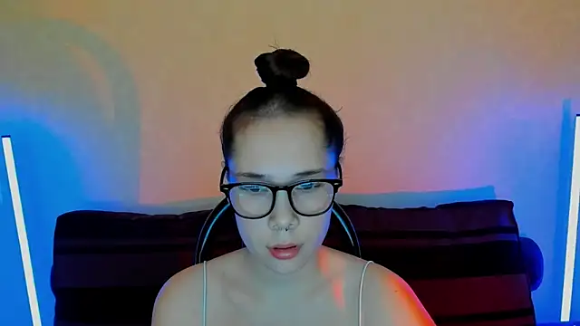 Snapshot of LilKittens chatting on 13, 3, 2025 LilKittens online show from 13, 3, 2025