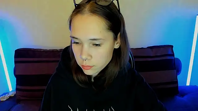 Snapshot of LilKittens chatting on 13, 3, 2025 LilKittens online show from 13, 3, 2025