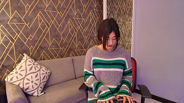 Snapshot of Tahara_Romanov chatting on 10, 3, 2025 Tahara Romanov online show from 10, 3, 2025