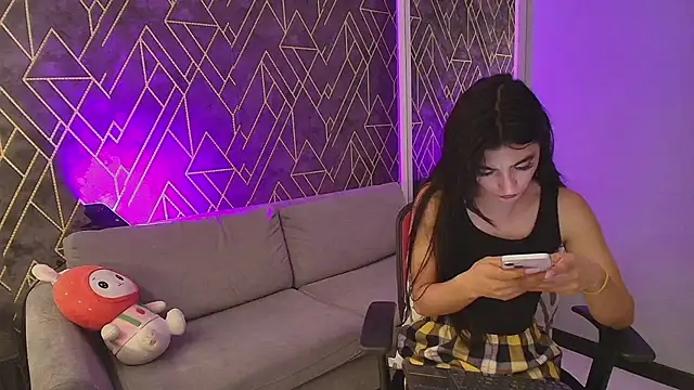 Snapshot of Tahara_Romanov chatting on 21, 3, 2025 Tahara Romanov online show from 21, 3, 2025