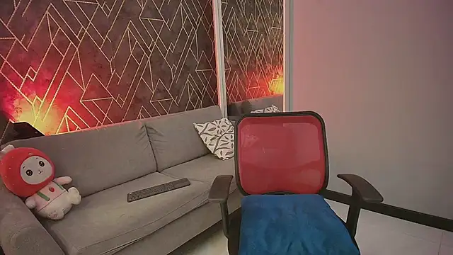 Snapshot of Tahara_Romanov chatting on 22, 3, 2025 Tahara Romanov online show from 22, 3, 2025