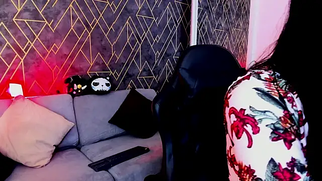 Snapshot of Tahara_Romanov chatting on 2, 12, 2025 Tahara Romanov online show from 2, 12, 2025