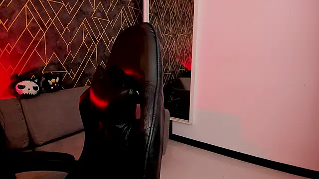 Snapshot of Tahara_Romanov chatting on 25, 2, 2026 Tahara Romanov online show from 25, 2, 2026