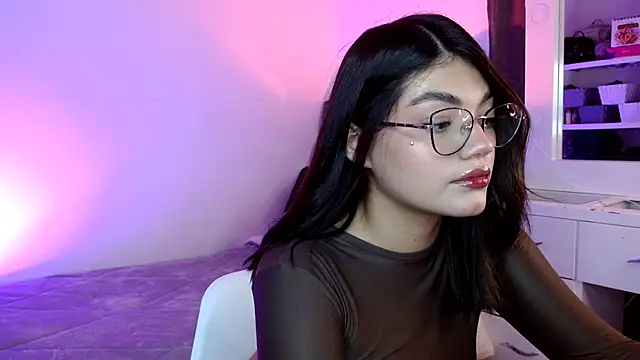  Camilaaa  online show from 16, 10, 2025