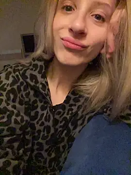 amorearte m online show from 15, 12, 2025