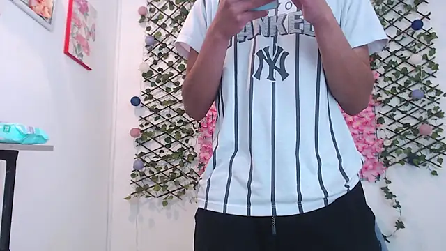 Snapshot of willians___0 chatting on 10, 10, 2025 willians   0 online show from 10, 10, 2025