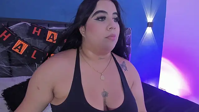 Snapshot of DANESKA_HILLER chatting on 20, 10, 2025 DANESKA HILLER online show from 20, 10, 2025