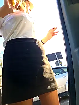 Snapshot of Melody73 chatting on 15, 11, 2025 Melody73 online show from 15, 11, 2025