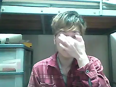 Snapshot of mgnhiroyuki chatting on 3, 3, 2025 mgnhiroyuki online show from 3, 3, 2025