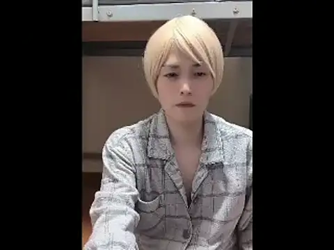 Snapshot of mgnhiroyuki chatting on 26, 10, 2025 mgnhiroyuki online show from 26, 10, 2025