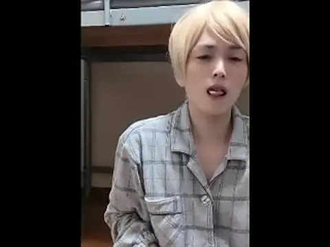 Snapshot of mgnhiroyuki chatting on 12, 11, 2025 mgnhiroyuki online show from 12, 11, 2025