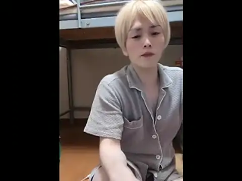 Snapshot of mgnhiroyuki chatting on 6, 6, 2026 mgnhiroyuki online show from 6, 6, 2026