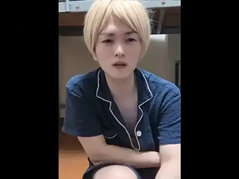 Snapshot of mgnhiroyuki chatting on 11, 7, 2026 mgnhiroyuki online show from 11, 7, 2026