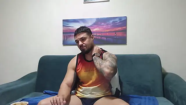 Tiberius hunk online show from 19, 11, 2025