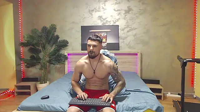 Snapshot of Tiberius_hunk chatting on 6, 6, 2026 Tiberius hunk online show from 6, 6, 2026