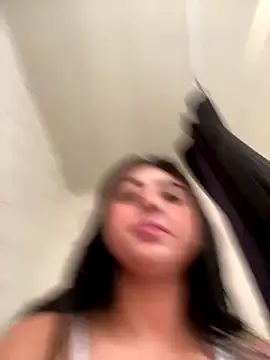 Snapshot of mayteziinhaa chatting on 7, 10, 2025 mayteziinhaa online show from 7, 10, 2025