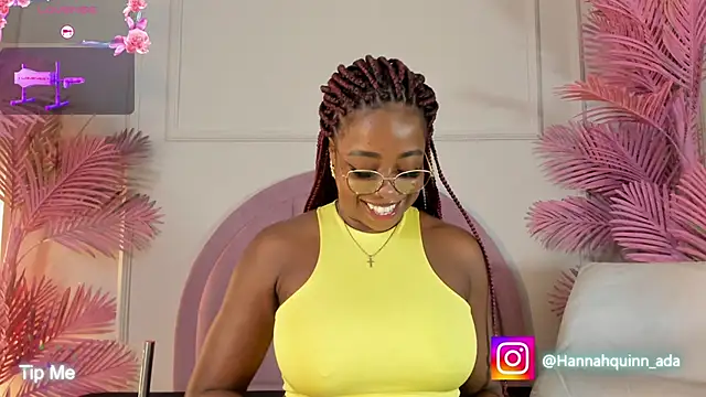 Hanaahquinn online show from 12, 4, 2026