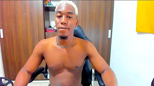 Dreamastercum  online show from 5, 1, 2026