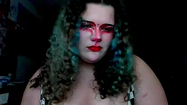 Snapshot of GreenNyx chatting on 5, 12, 2025 GreenNyx online show from 5, 12, 2025