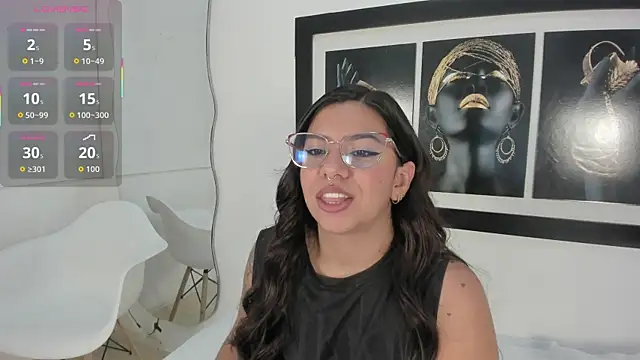 Snapshot of emilyy_cooperr chatting on 9, 9, 2025 emilyy cooperr online show from 9, 9, 2025