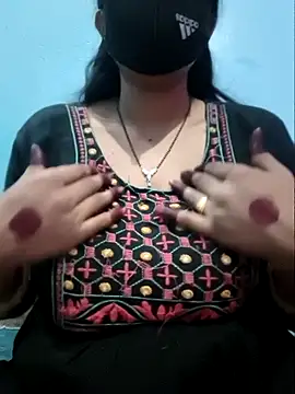 Sexyradha  online show from 14, 4, 2026