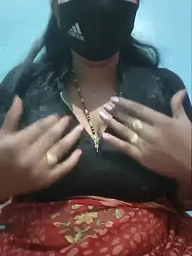 Snapshot of Sexyradha_ chatting on 4, 7, 2026 Sexyradha online show from 4, 7, 2026