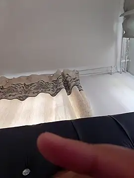 queen lovely2 online show from 17, 2, 2026