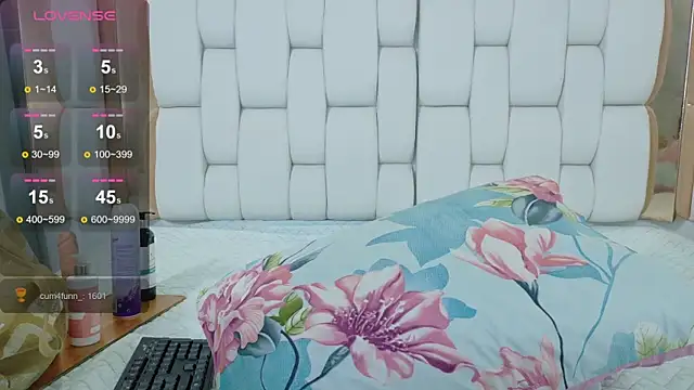 playfulcurvy online show from 29, 11, 2025