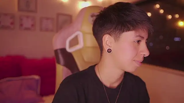 tommy blue online show from 5, 3, 2026