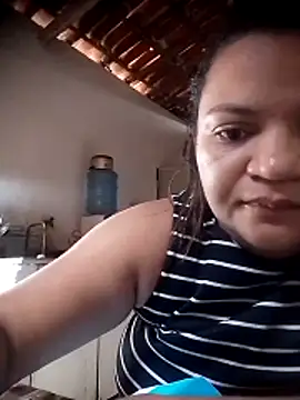 Snapshot of viviksmel chatting on 25, 4, 2026 viviksmel online show from 25, 4, 2026