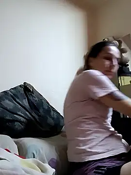 gatitahot-silvy online show from 4, 3, 2026