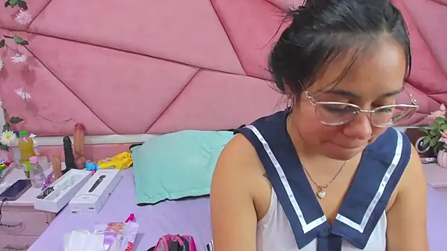  Violeta 18 online show from 14, 9, 2025