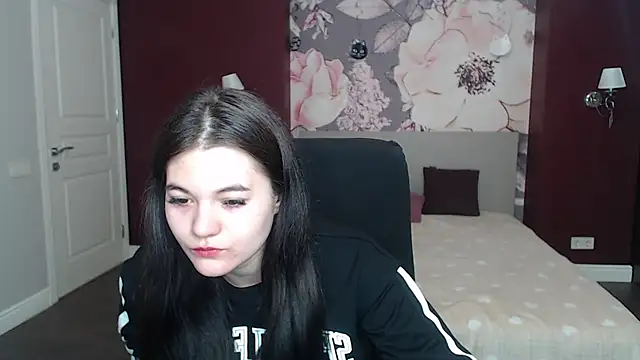 ElinaMils online show from 12, 3, 2025