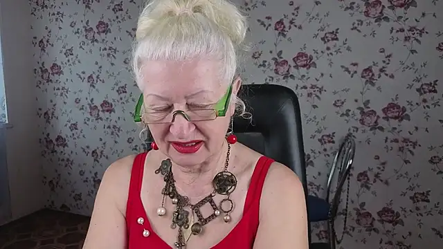 Maya Mayflower online show from 18, 9, 2025