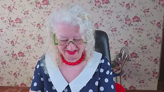 Maya Mayflower online show from 18, 4, 2026