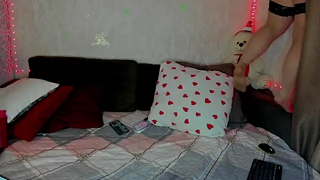 Anya-Sweet online show from 6, 1, 2026