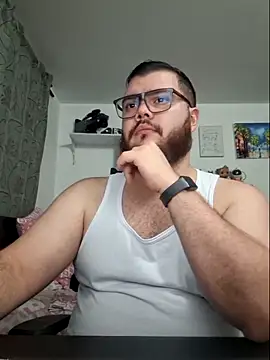 Snapshot of Edmund98 chatting on 9, 11, 2025 Edmund98 online show from 9, 11, 2025