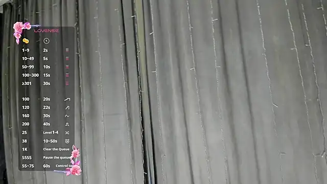 Snapshot of EvaTheHeart chatting on 16, 12, 2025 EvaTheHeart online show from 16, 12, 2025