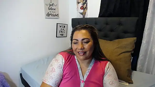 Snapshot of dihayara chatting on 19, 6, 2026 dihayara online show from 19, 6, 2026