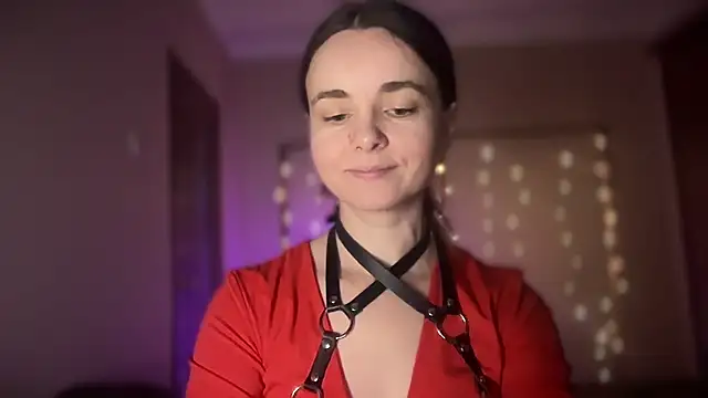 Snapshot of lanaloulou chatting on 15, 9, 2025 lanaloulou online show from 15, 9, 2025