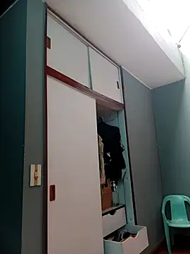 Ariana Rodriguez online show from 6, 3, 2026