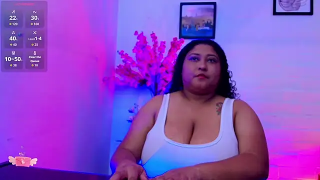 Snapshot of Ayliinn_ chatting on 22, 7, 2026 Ayliinn online show from 22, 7, 2026