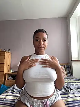 Melia Rayne online show from 18, 10, 2025